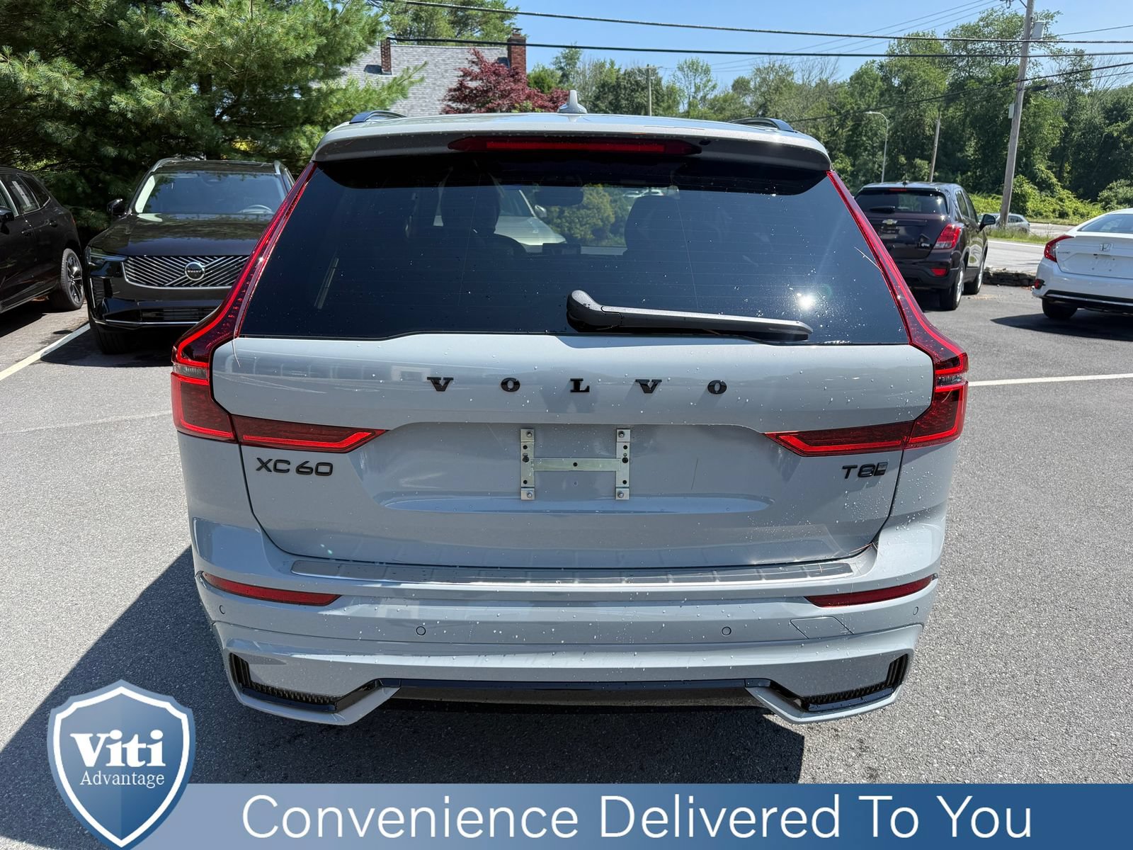 New 2026 Volvo XC60 T8 Ultra w/ Protection Package Premier AWD/4WD image 7