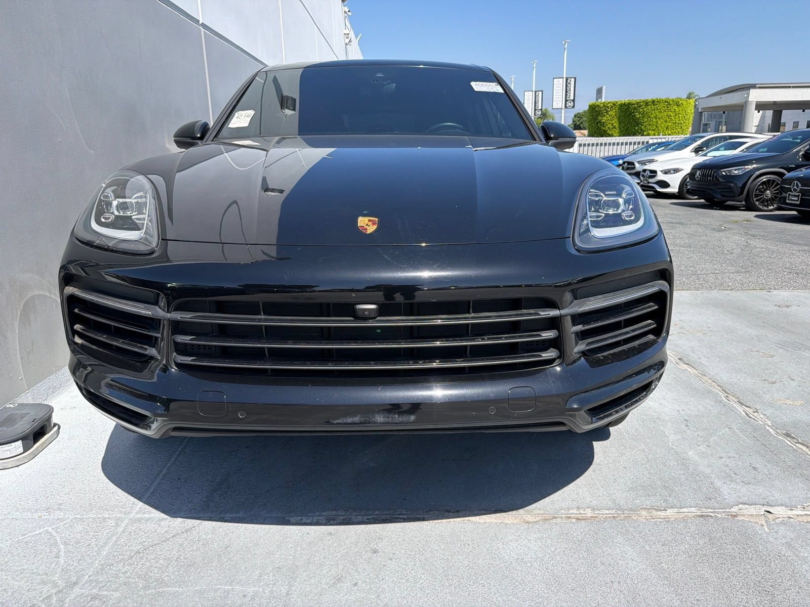 Used 2023 Porsche Cayenne w/ Premium Package AWD/4WD image 10