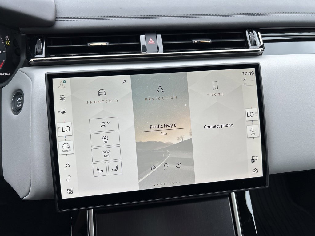 New 2026 Land Rover Range Rover Velar Dynamic SE image 25