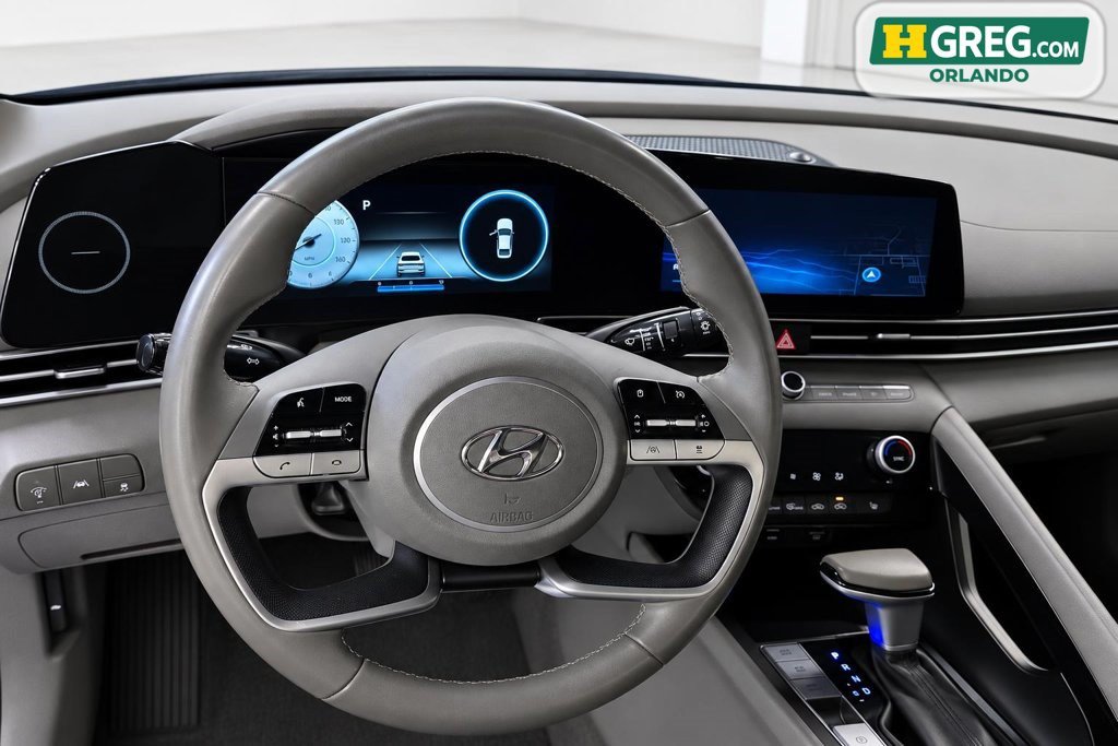 Used 2023 Hyundai Elantra SEL w/ Convenience Package FWD image 14