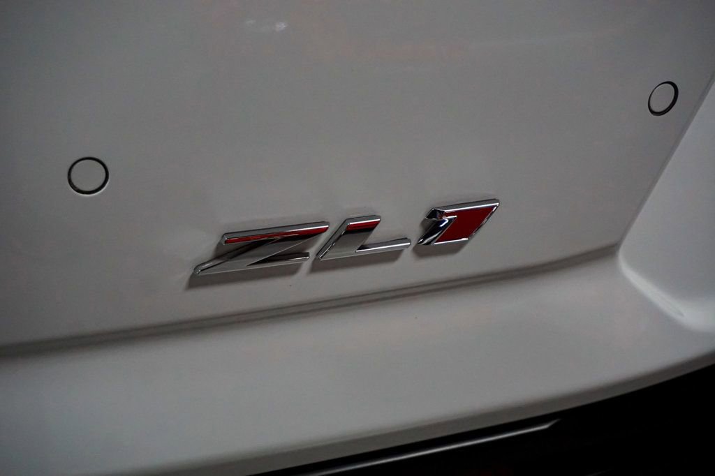 Used 2020 Chevrolet Camaro ZL1 image 78