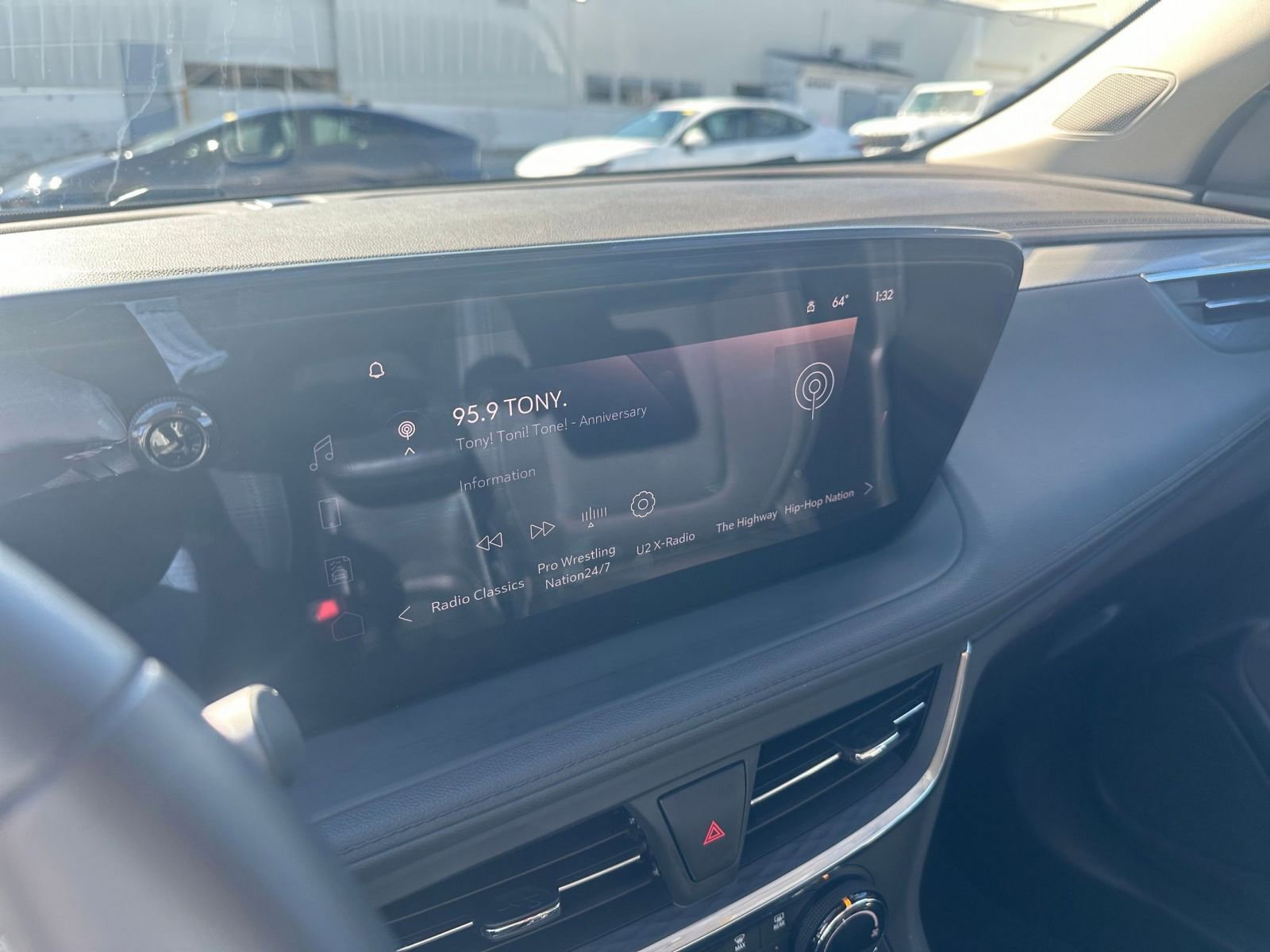 Used 2025 Buick Encore GX Preferred image 21