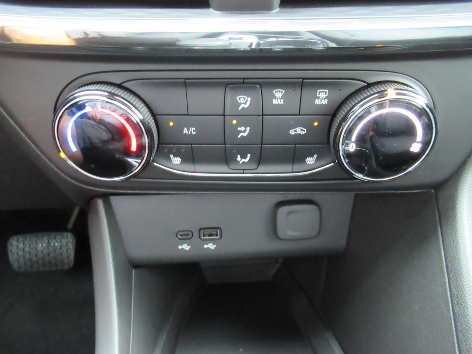 New 2026 Buick Encore GX Preferred w/ Comfort Package FWD image 29