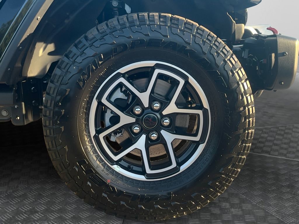 New 2025 Jeep Gladiator Rubicon AWD/4WD image 23