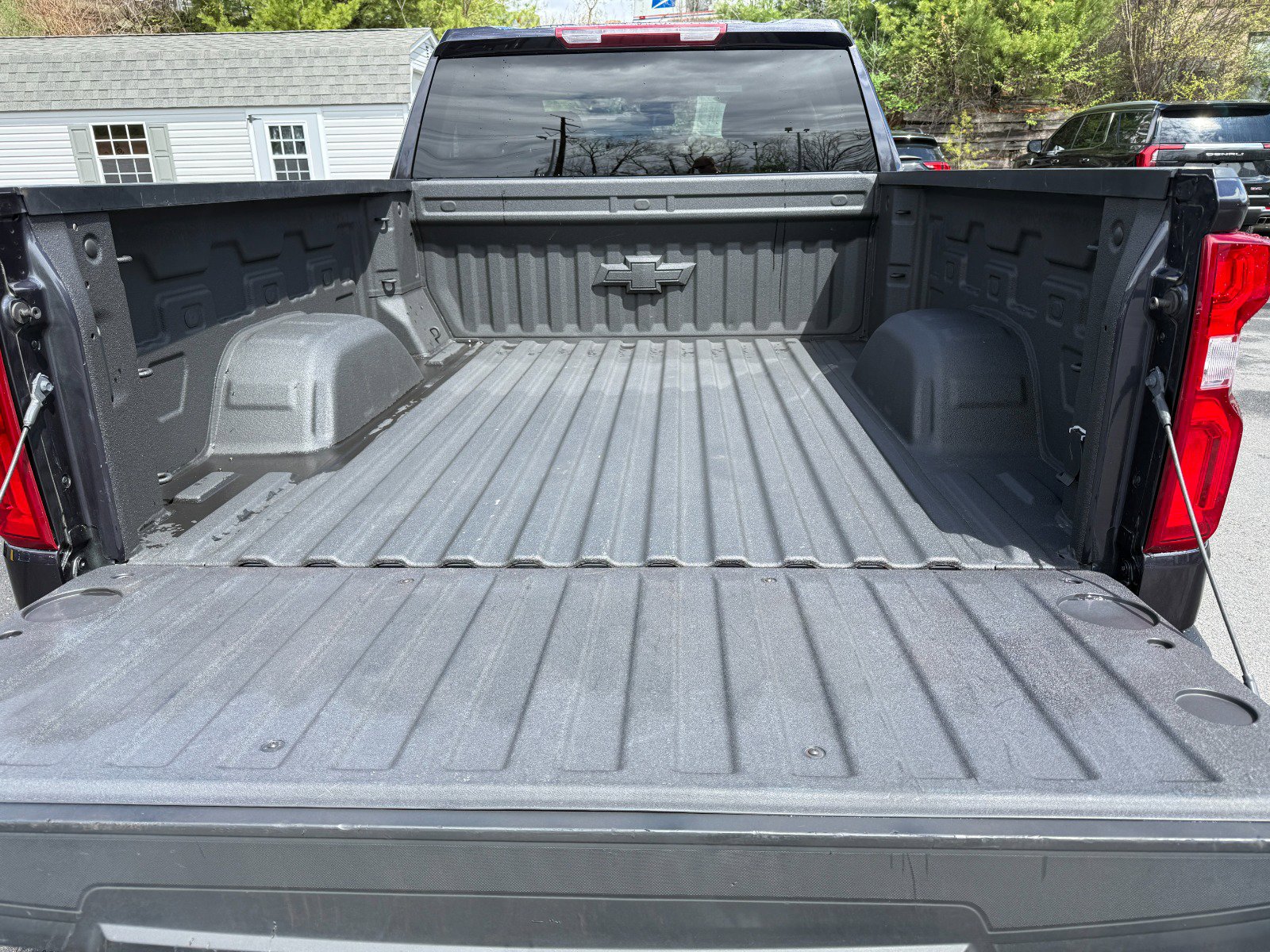 Used 2023 Chevrolet Silverado 1500 RST AWD/4WD image 18