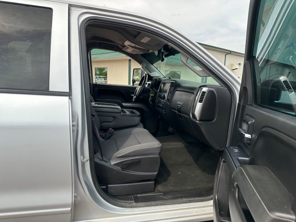 Used 2016 Chevrolet Silverado 2500 LT AWD/4WD image 26