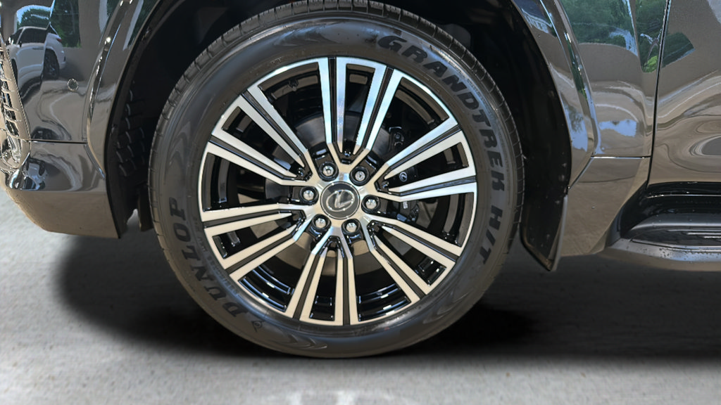 New 2026 Lexus LX 700h Luxury AWD/4WD image 11
