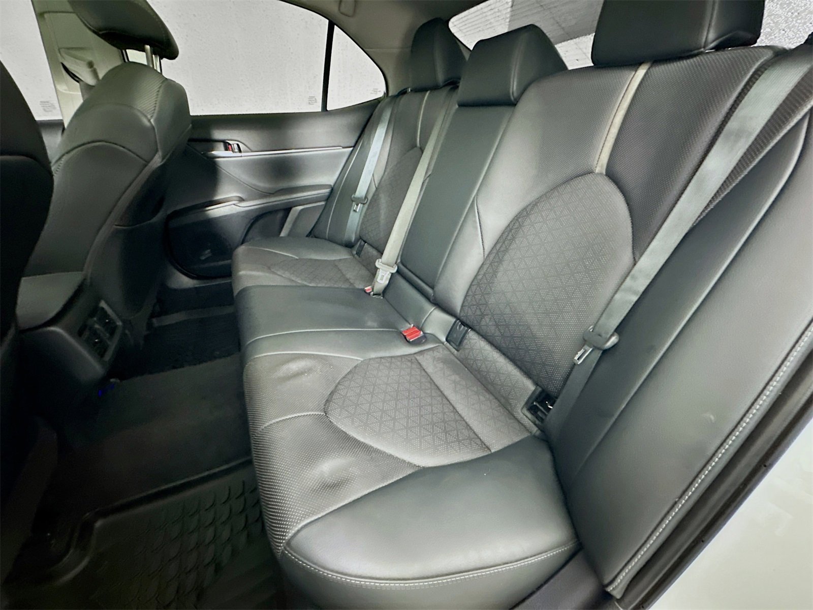 Used 2024 Toyota Camry XSE w/ Navigation Package image 26