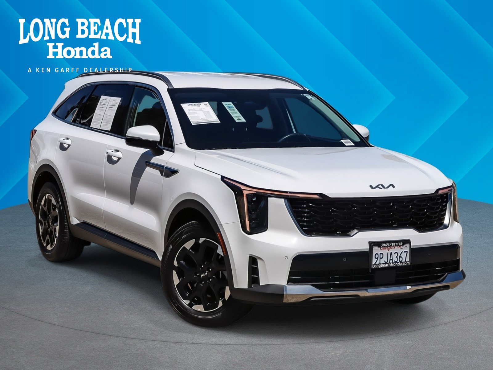 Used 2025 Kia Sorento S