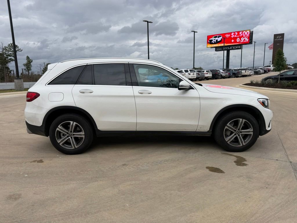 Used 2019 Mercedes-Benz GLC 300 image 4
