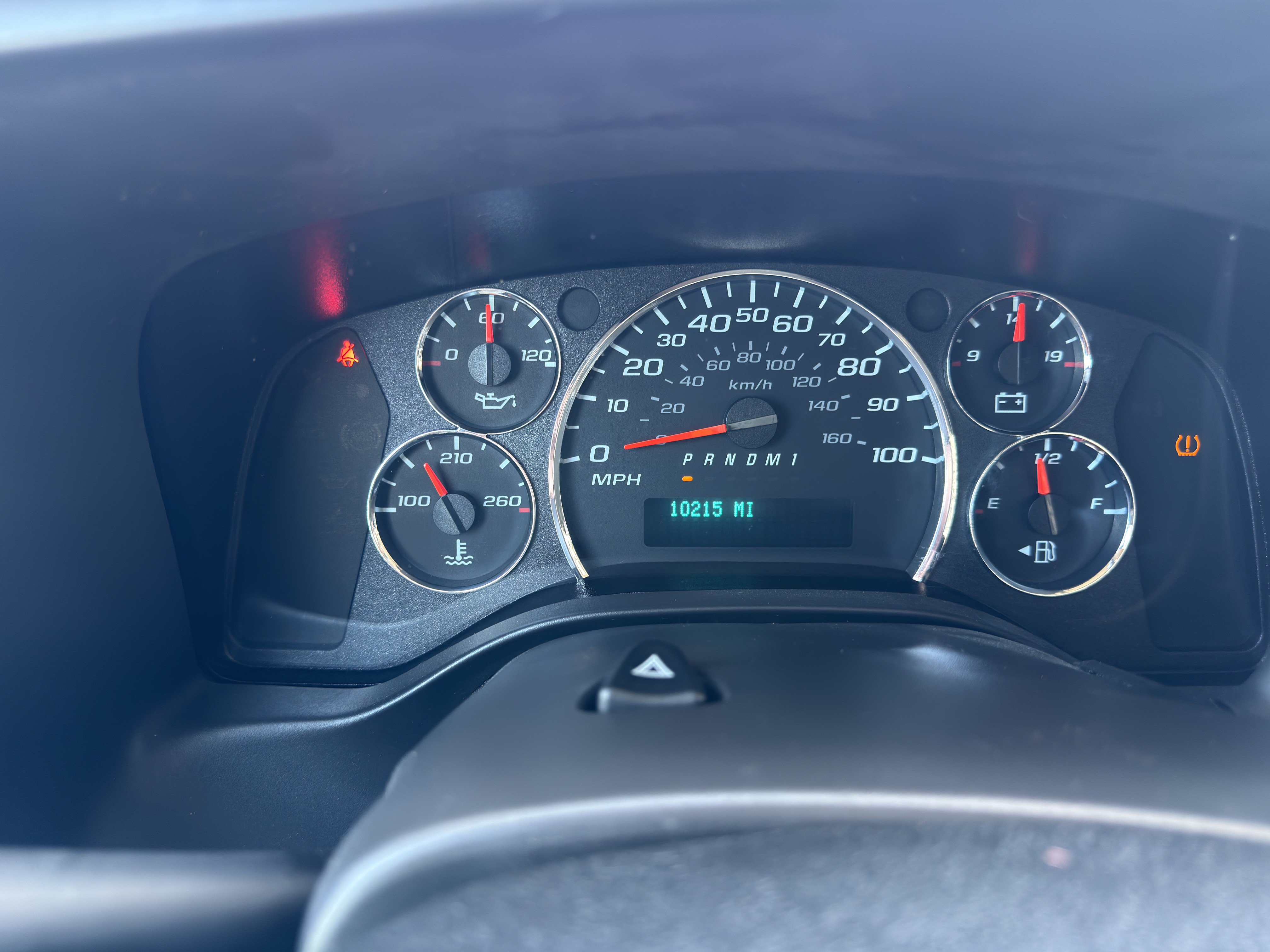 Used 2025 GMC Savana 2500 w/ Driver Convenience Package RWD image 25