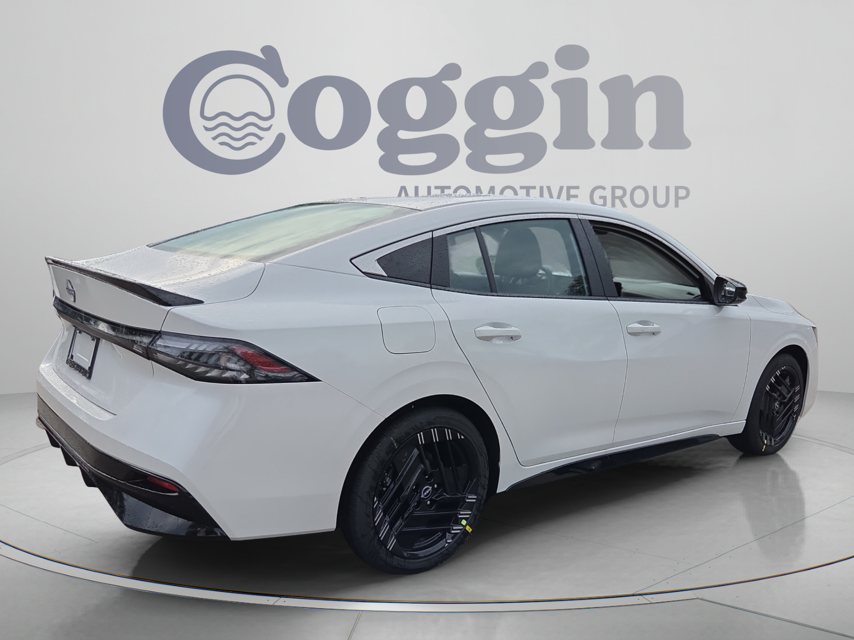 New 2027 Nissan Sentra SR w/ SR All Weather Package FWD image 5