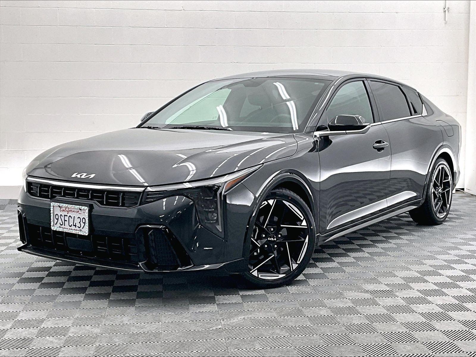 Used 2025 Kia K4 GT-Line w/ GT-Line Sunroof Package FWD image 13