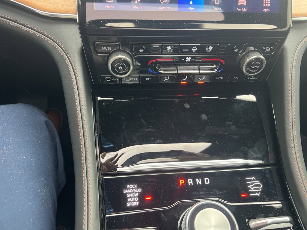 Used 2025 Jeep Grand Cherokee L Summit image 11