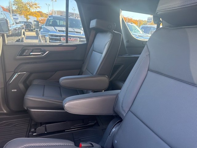 New 2026 GMC Yukon Denali w/ Denali Reserve Package image 27