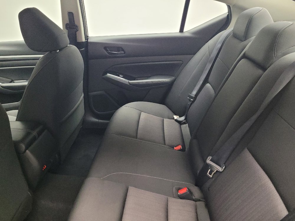 Used 2023 Nissan Altima 2.5 SV image 18