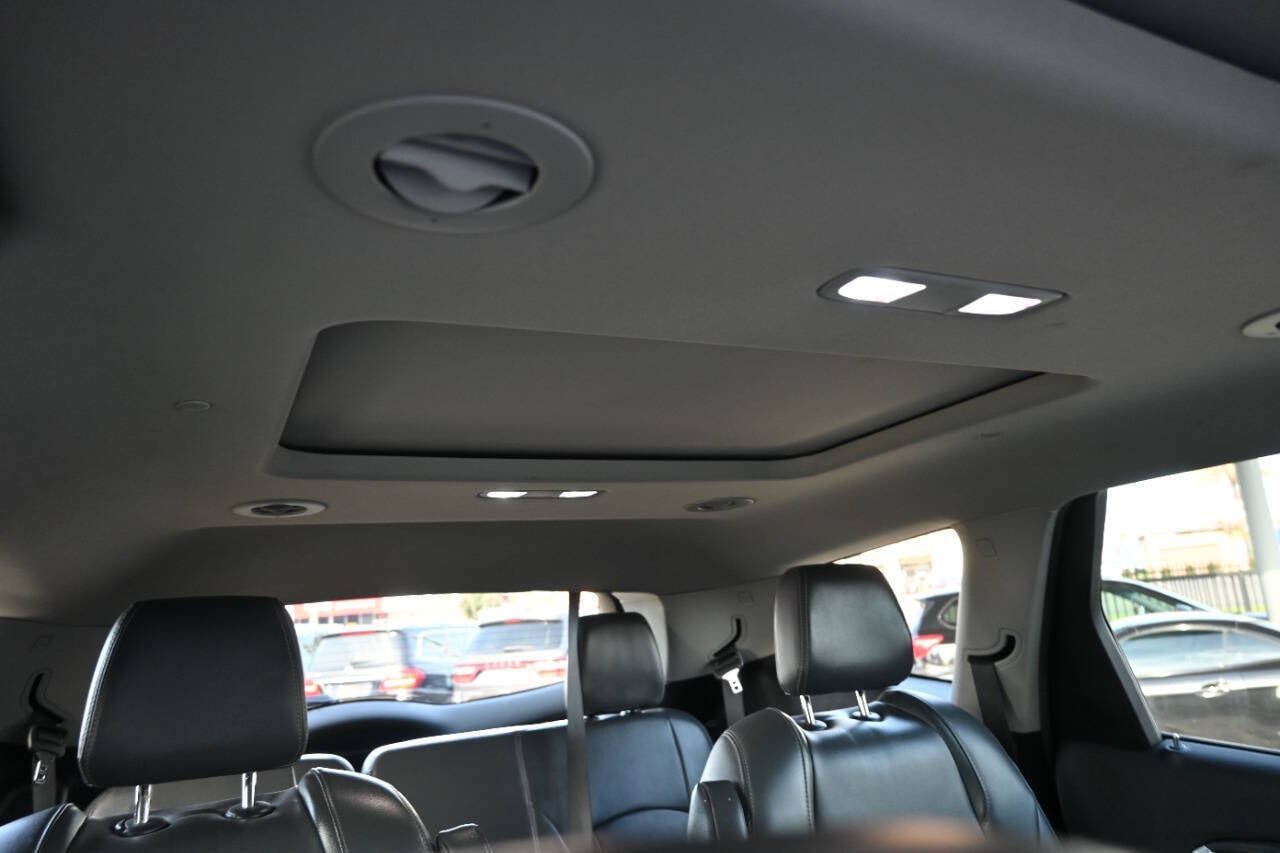 Used 2018 Buick Enclave Essence FWD image 20