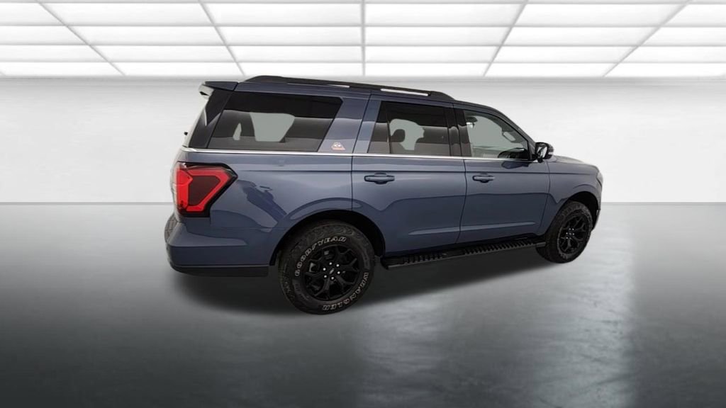 Used 2022 Ford Expedition Timberline image 8
