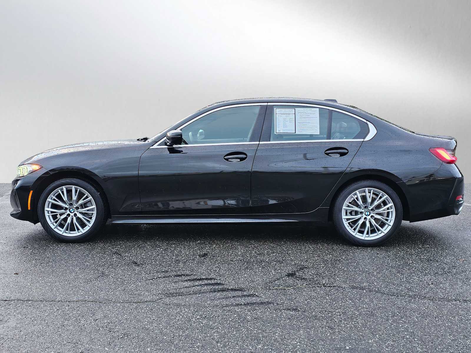 Used 2024 BMW 330i xDrive Sedan image 6