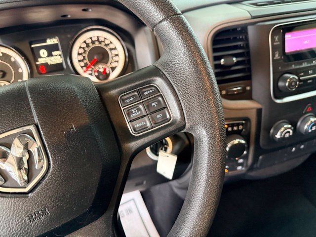 Used 2018 RAM 1500 Express AWD/4WD image 18