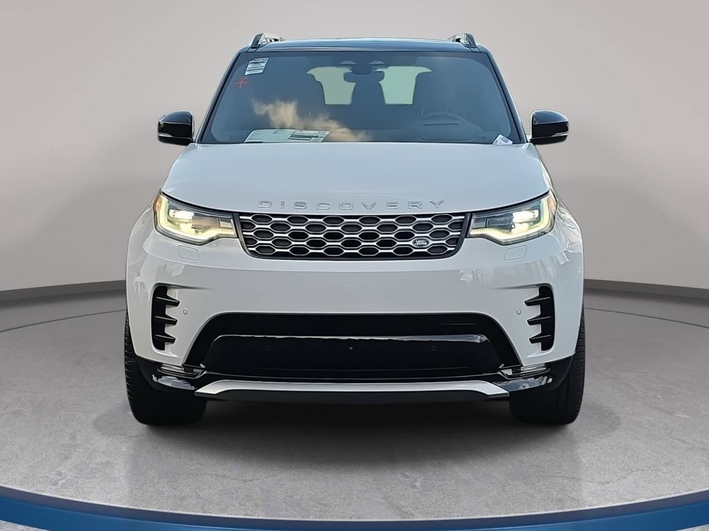 New 2026 Land Rover Discovery Limited Edition AWD/4WD image 2