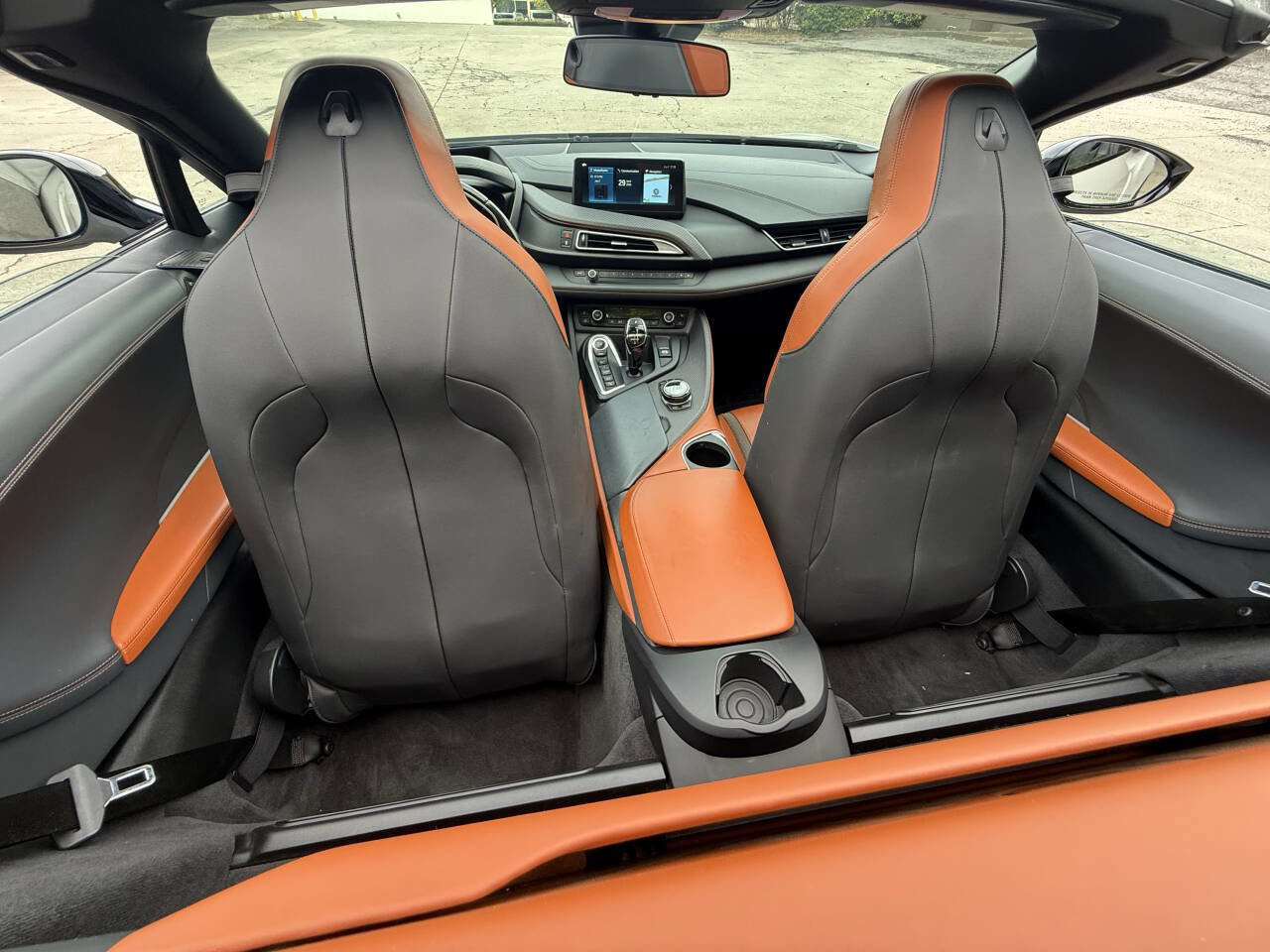 Used 2019 BMW i8 Roadster AWD/4WD image 40