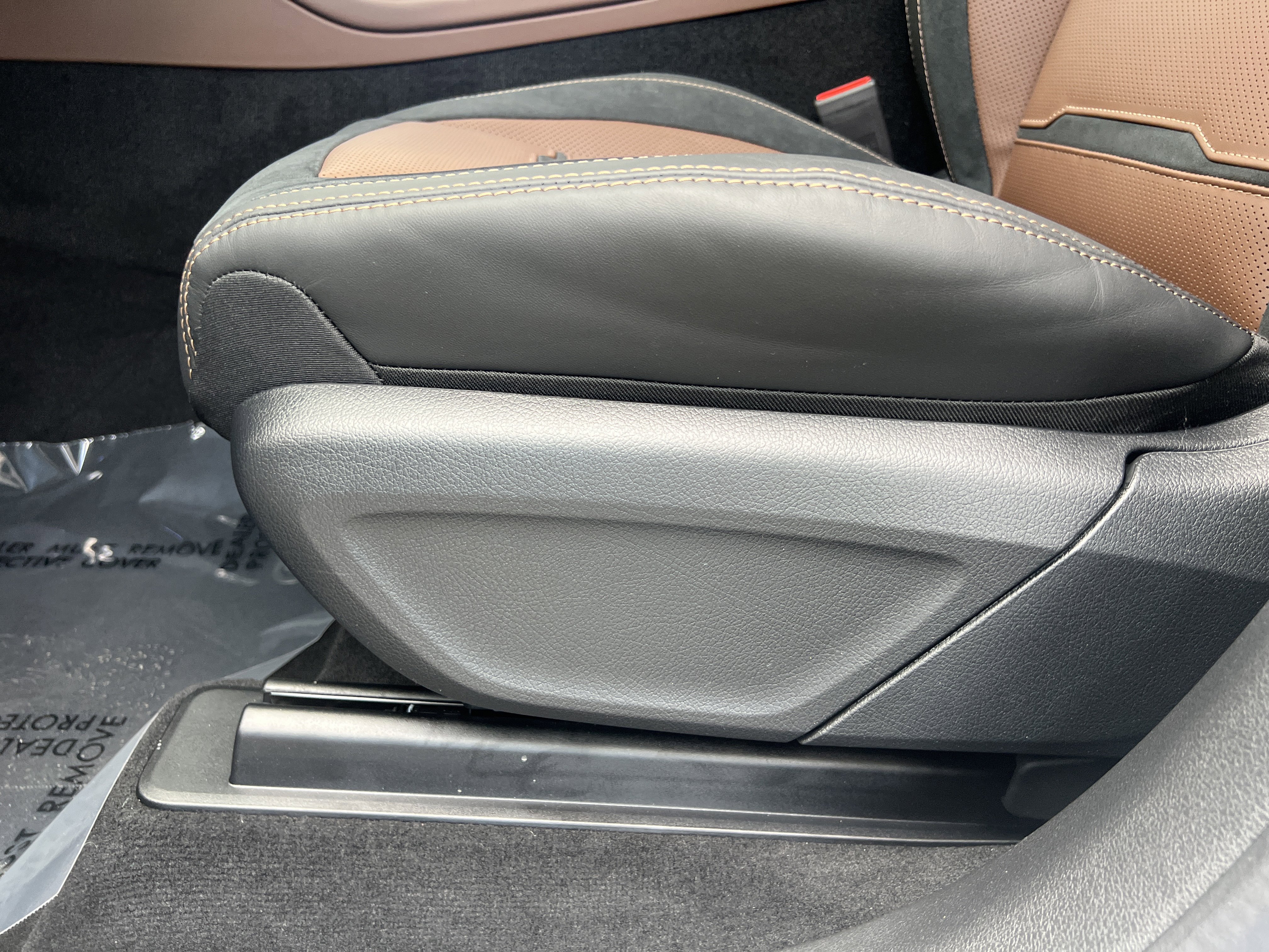 New 2026 Mercedes-Benz GLE 53 AMG 4MATIC Coupe image 12