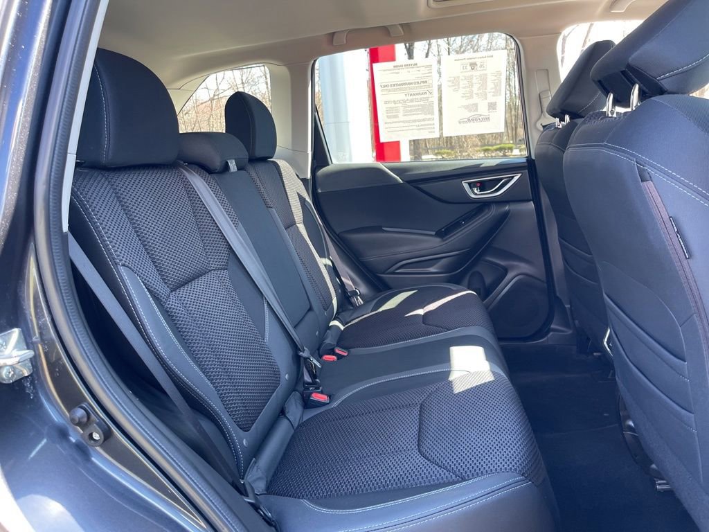 Used 2019 Subaru Forester Premium image 18