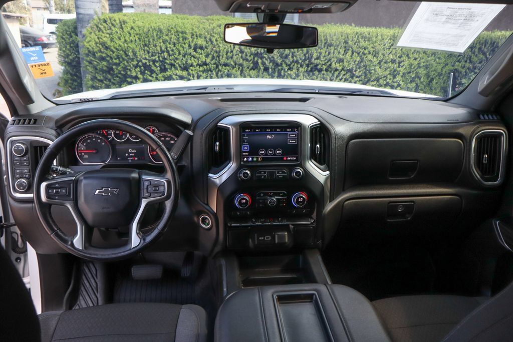 Used 2022 Chevrolet Silverado 1500 LT Trail Boss w/ Bed Protection Package AWD/4WD image 32