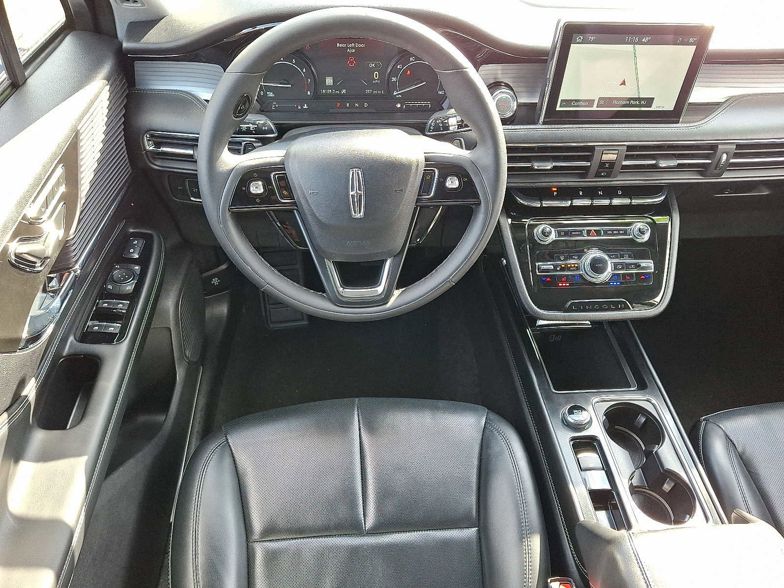 Used 2022 Lincoln Corsair AWD w/ Equipment Group 101A image 11