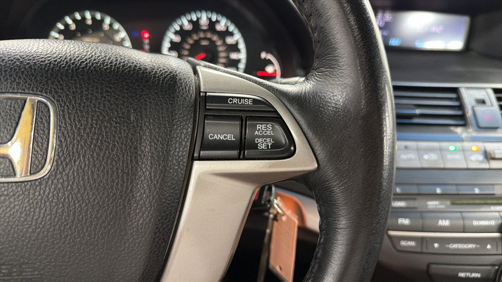 Used 2010 Honda Accord EX-L image 23