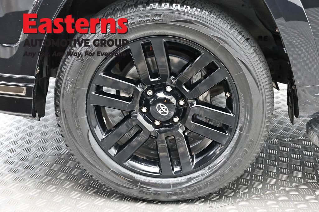 Used 2019 Toyota 4Runner Limited AWD/4WD image 31