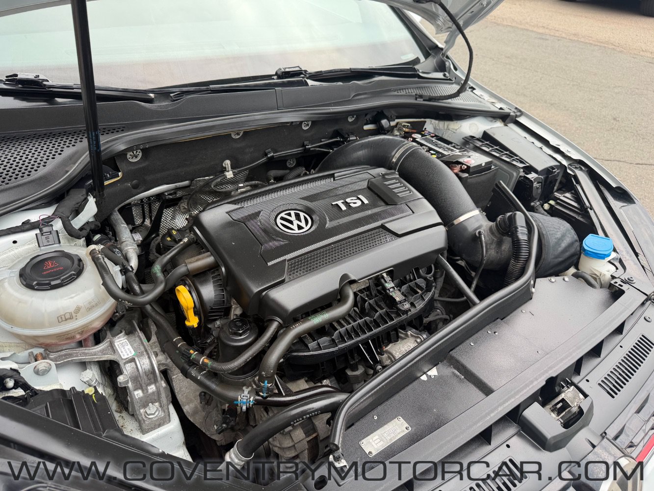 Used 2019 Volkswagen GTI SE w/ SE Experience Package FWD image 14