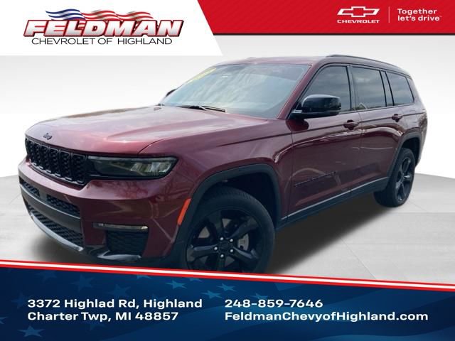 Used 2025 Jeep Grand Cherokee L Limited w/ Black Appearance Package AWD/4WD image 1