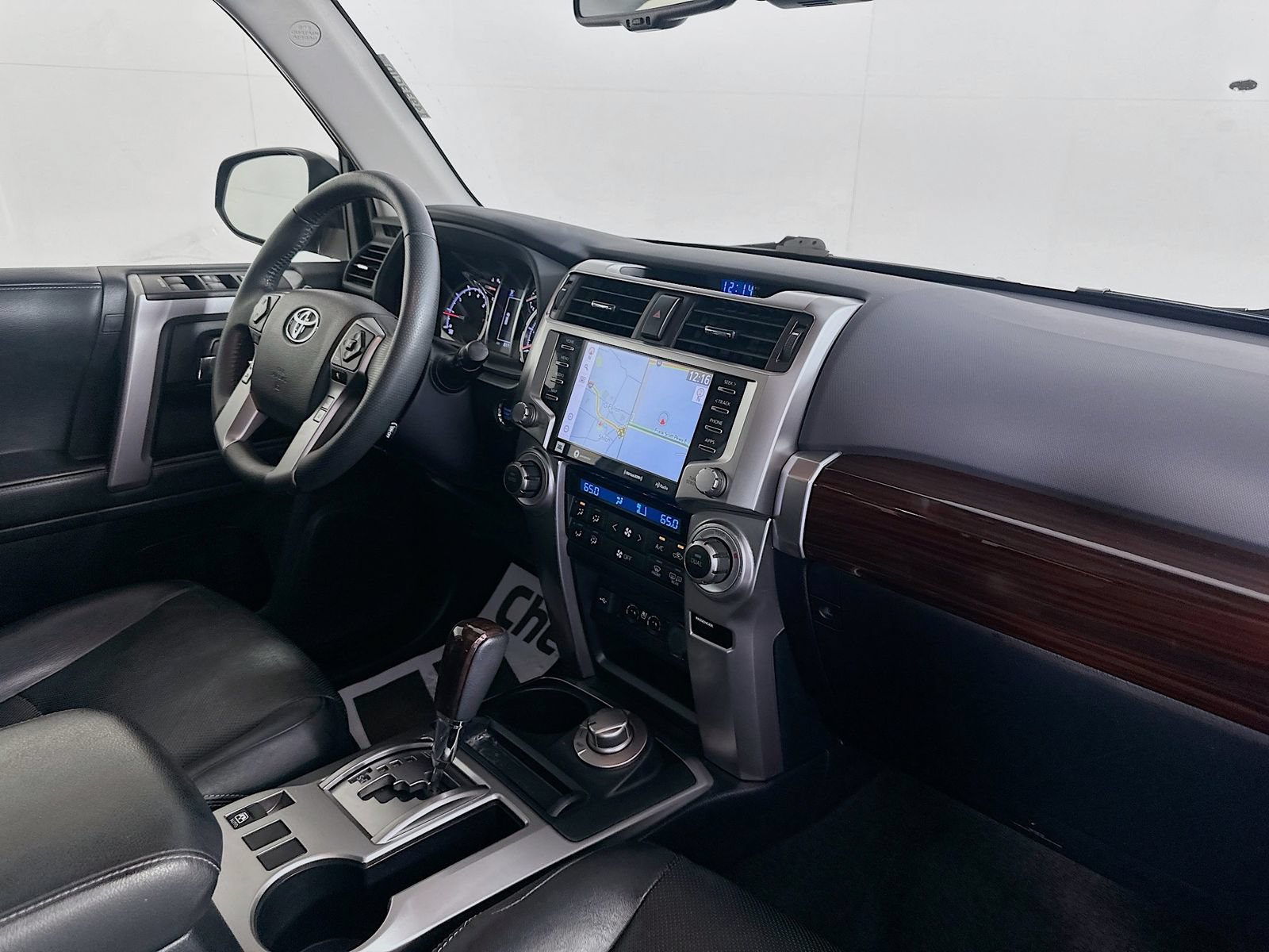 Used 2021 Toyota 4Runner Limited AWD/4WD image 31