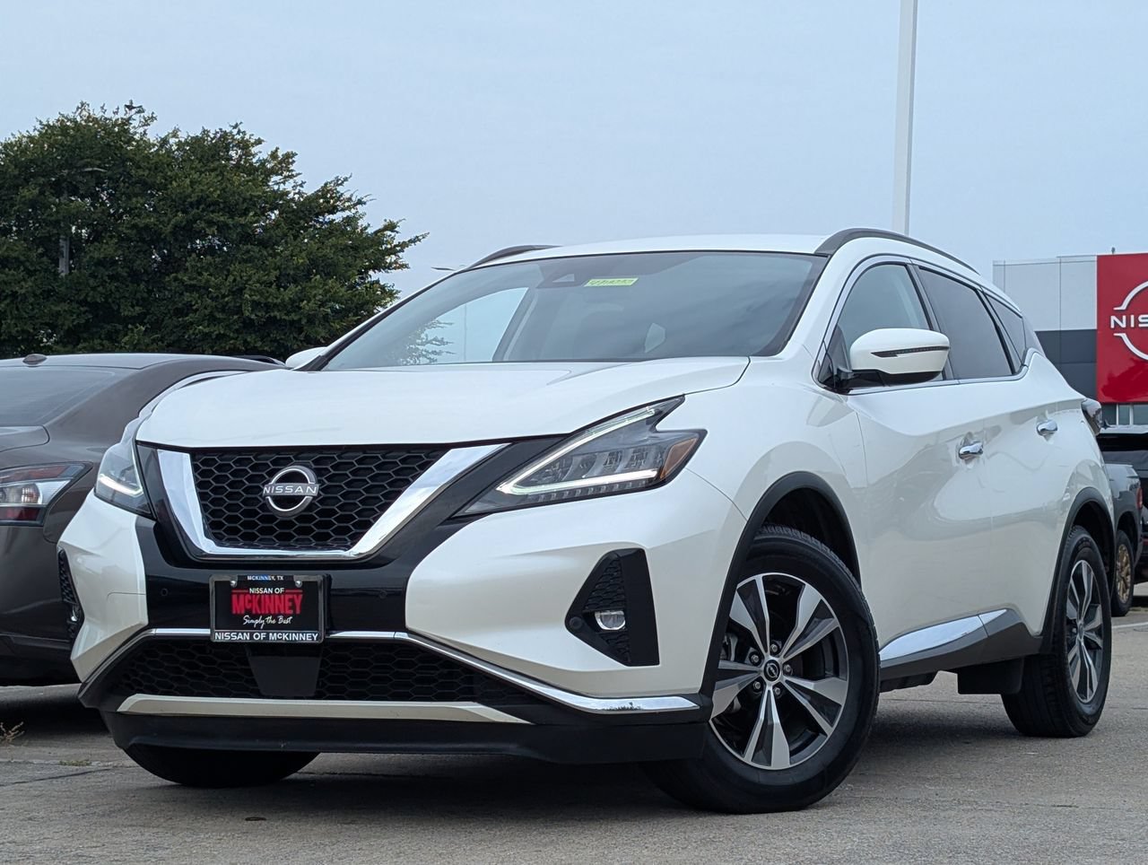 Used 2024 Nissan Murano SV FWD image 2