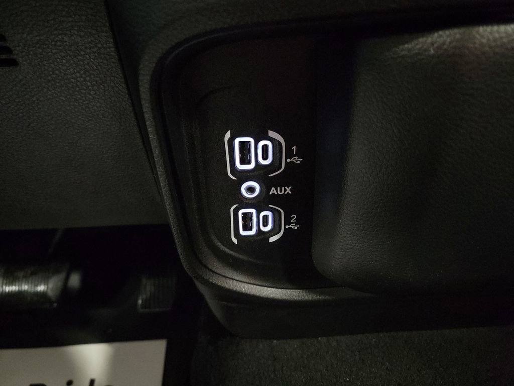 Used 2021 RAM 1500 Big Horn image 16