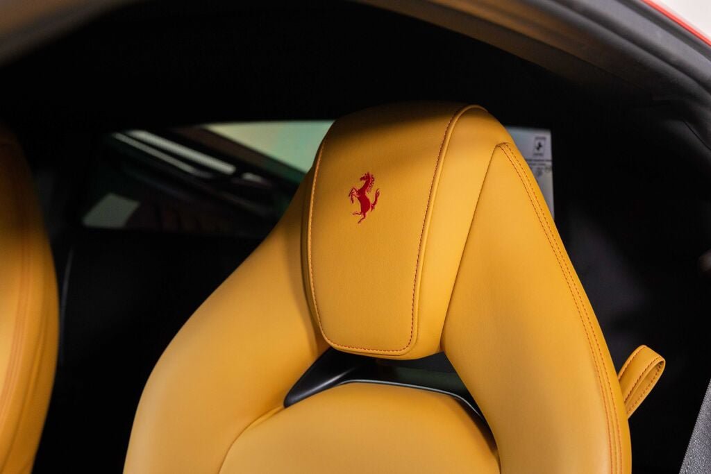 Used 2017 Ferrari 488 GTB RWD image 63
