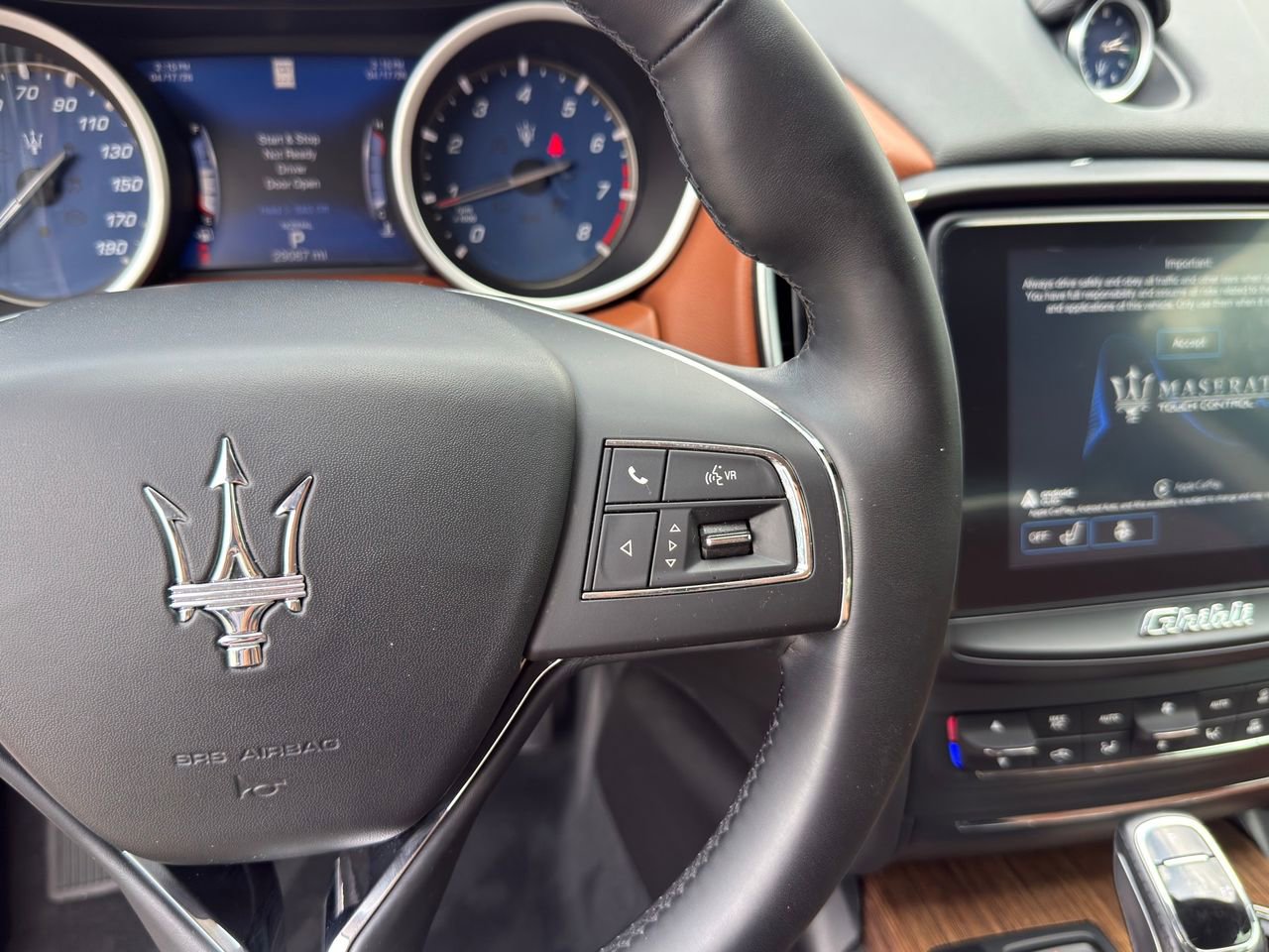 Used 2019 Maserati Ghibli S image 18