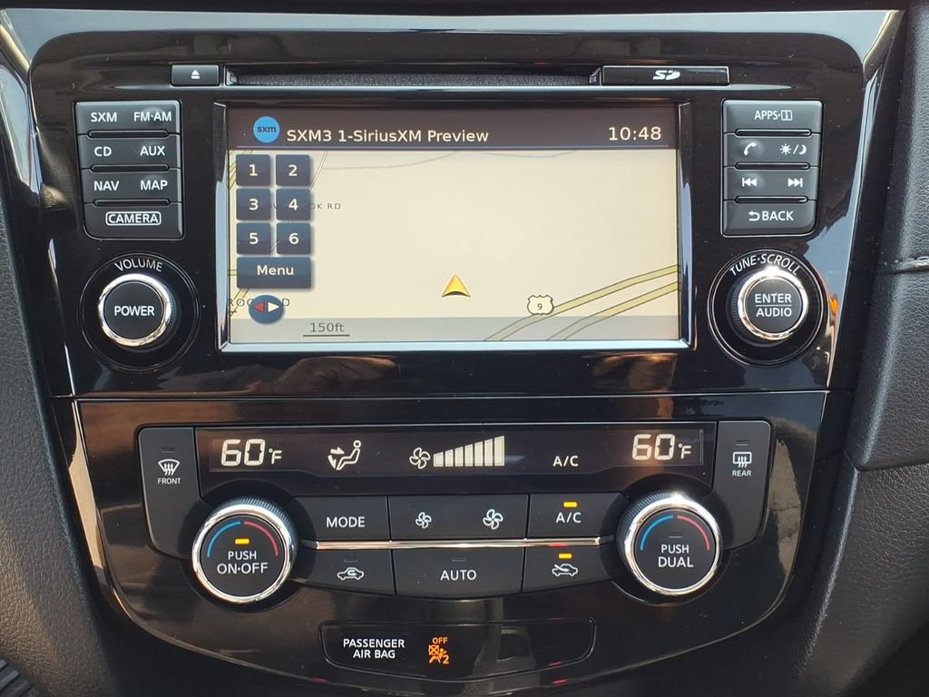 Used 2017 Nissan Rogue SV w/ SV Premium Package AWD/4WD image 7