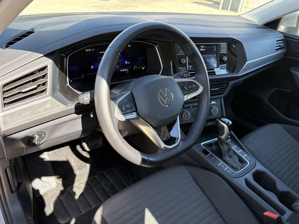 Used 2024 Volkswagen Jetta S image 14