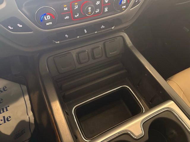 Used 2015 GMC Sierra 1500 SLT w/ SLT Crew Cab Value Package AWD/4WD image 27