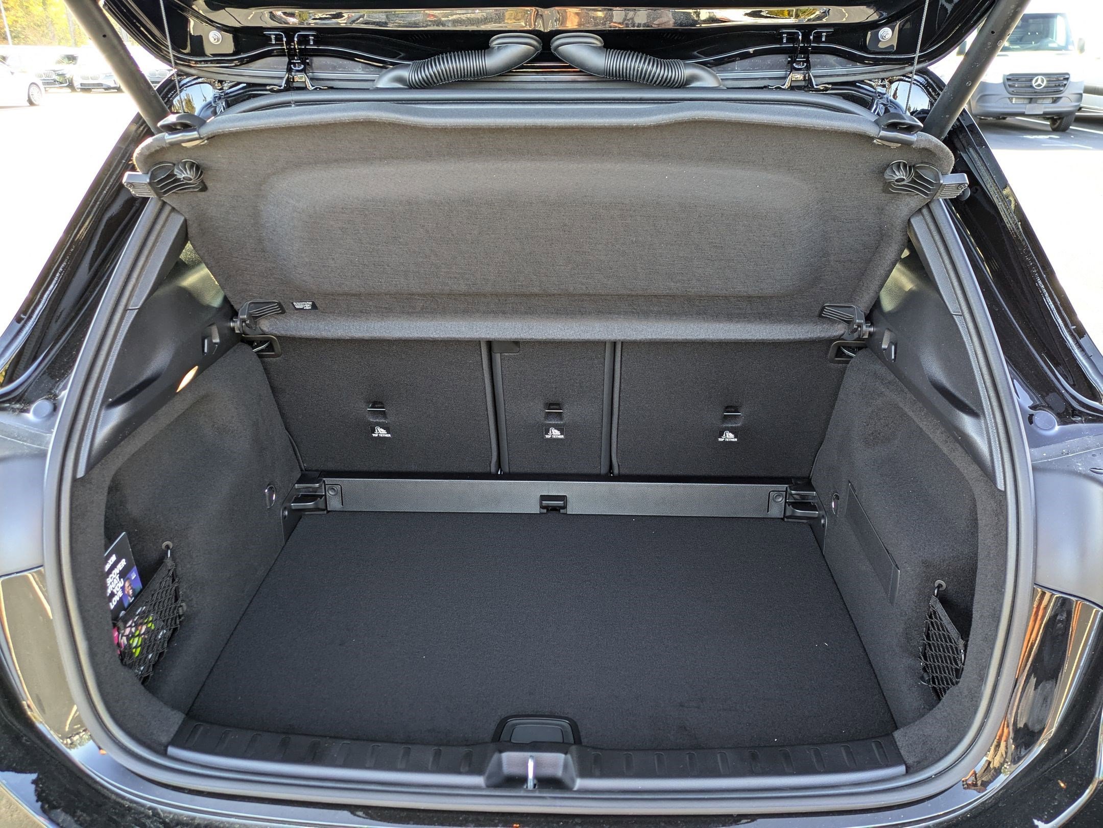 Certified 2025 Mercedes-Benz GLA 250 4MATIC image 31