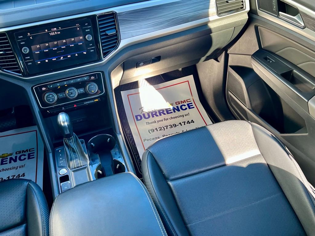 Used 2022 Volkswagen Atlas Cross Sport SE image 18