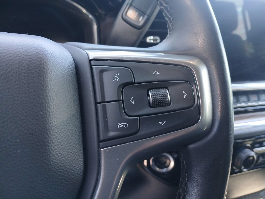 Used 2025 Chevrolet Silverado 1500 LT AWD/4WD image 20