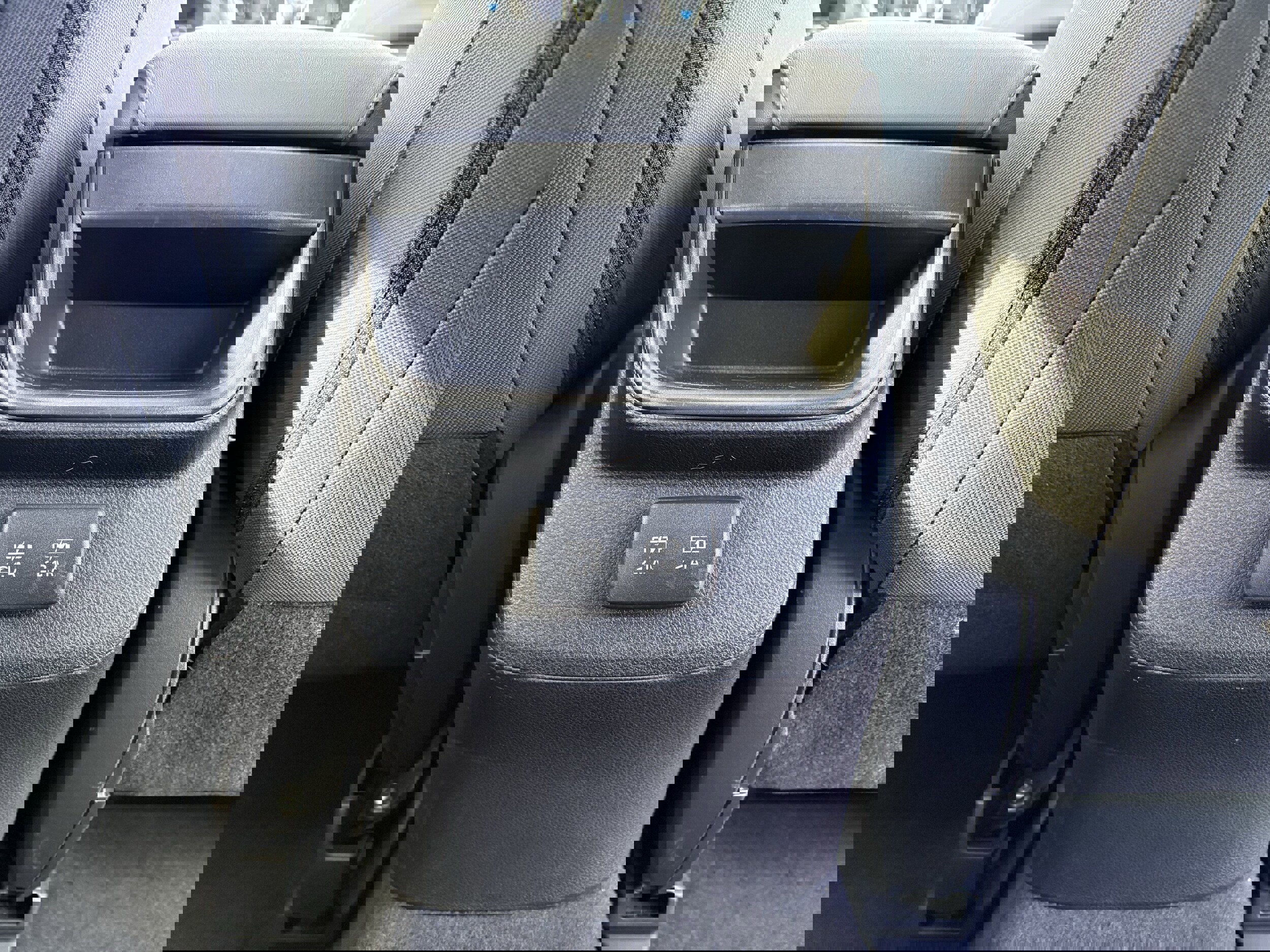 Used 2021 Subaru Outback Premium w/ Popular Package #1 image 32