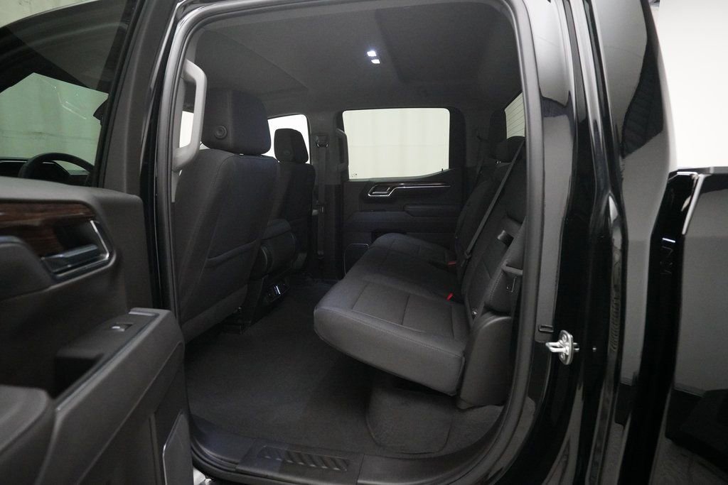 Used 2025 GMC Sierra 1500 Elevation image 15