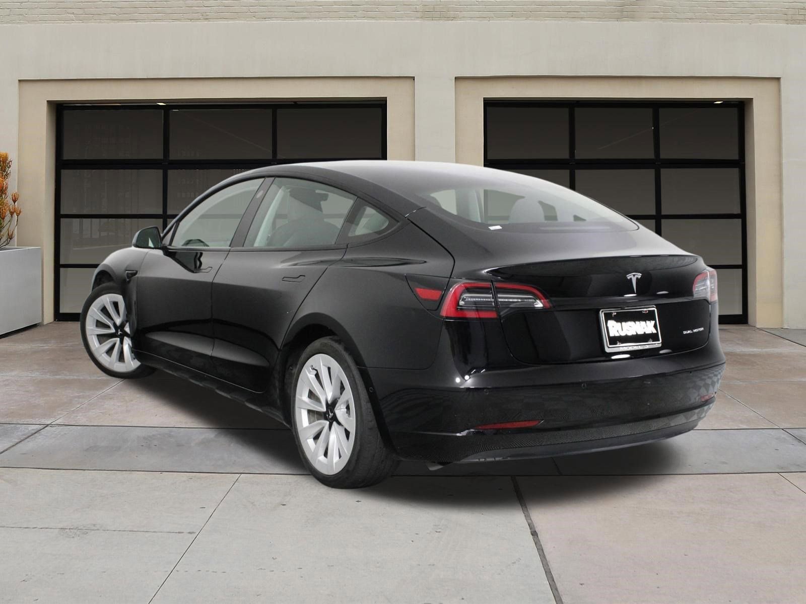 Used 2021 Tesla Model 3 Long Range image 2