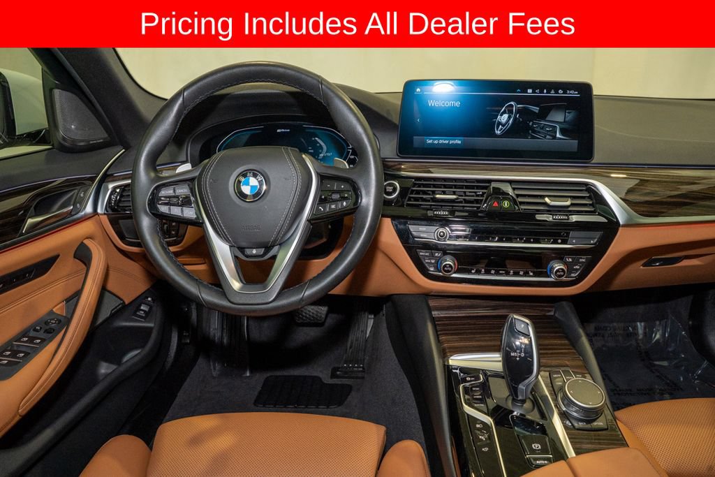 Used 2021 BMW 530e xDrive w/ Premium Package AWD/4WD image 7