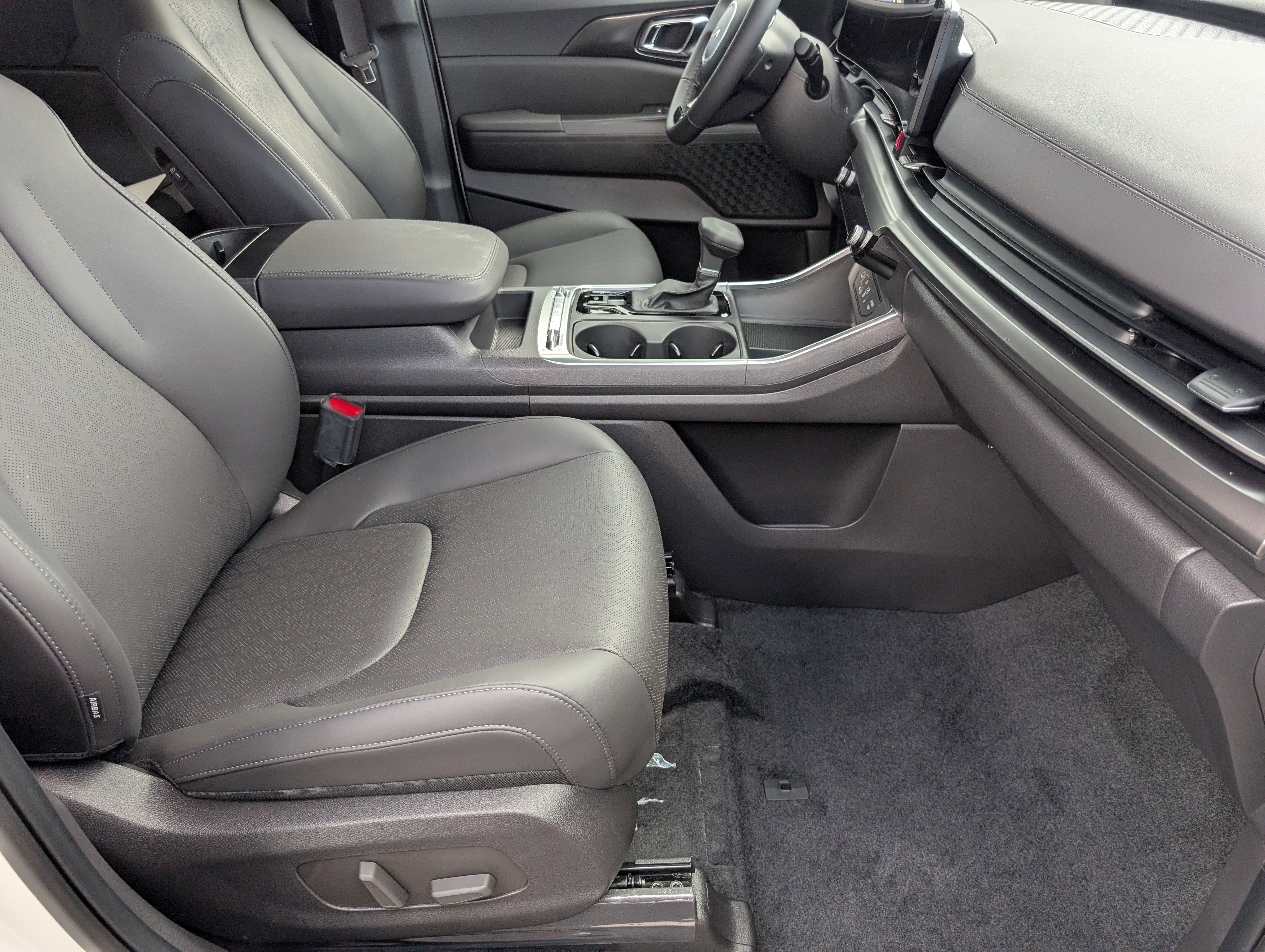 New 2026 Kia Carnival SX image 28